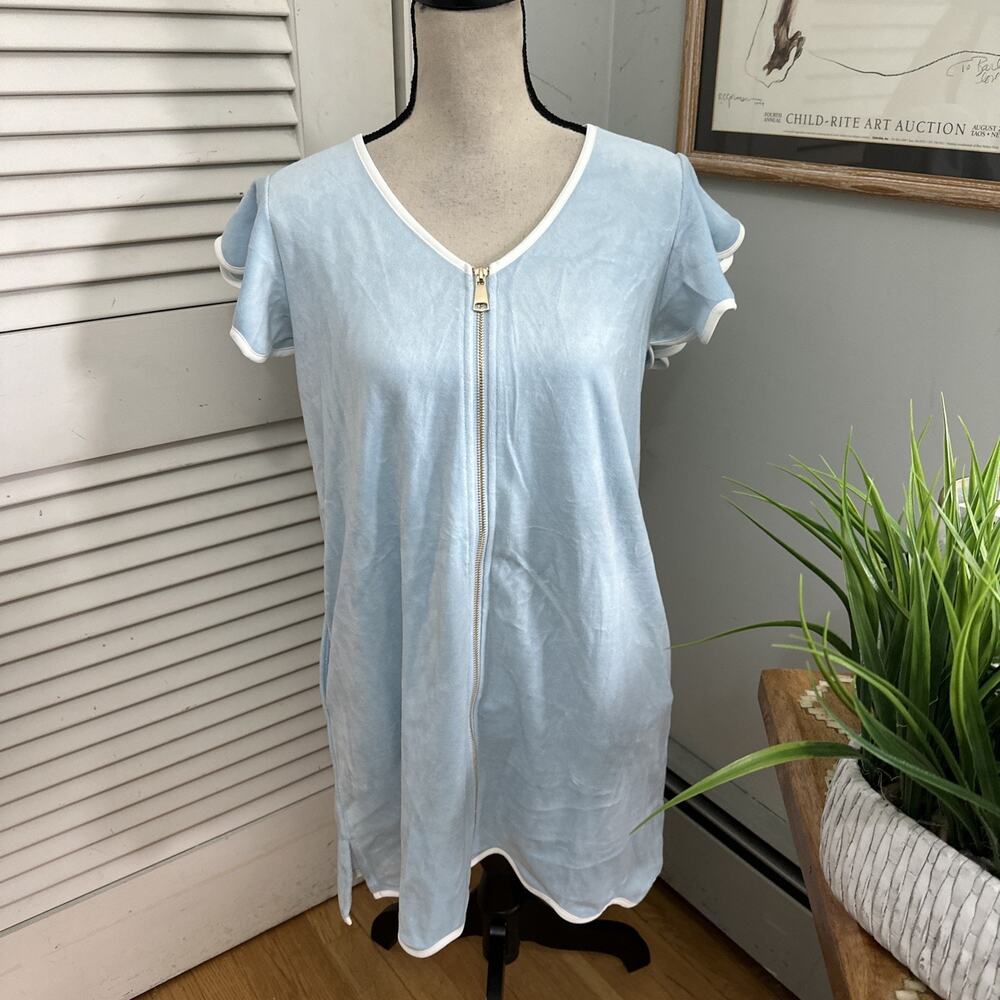 SSYS The Label Get Ready Robe Womens XS Light Blue Velour Mini Pockets Lounge
